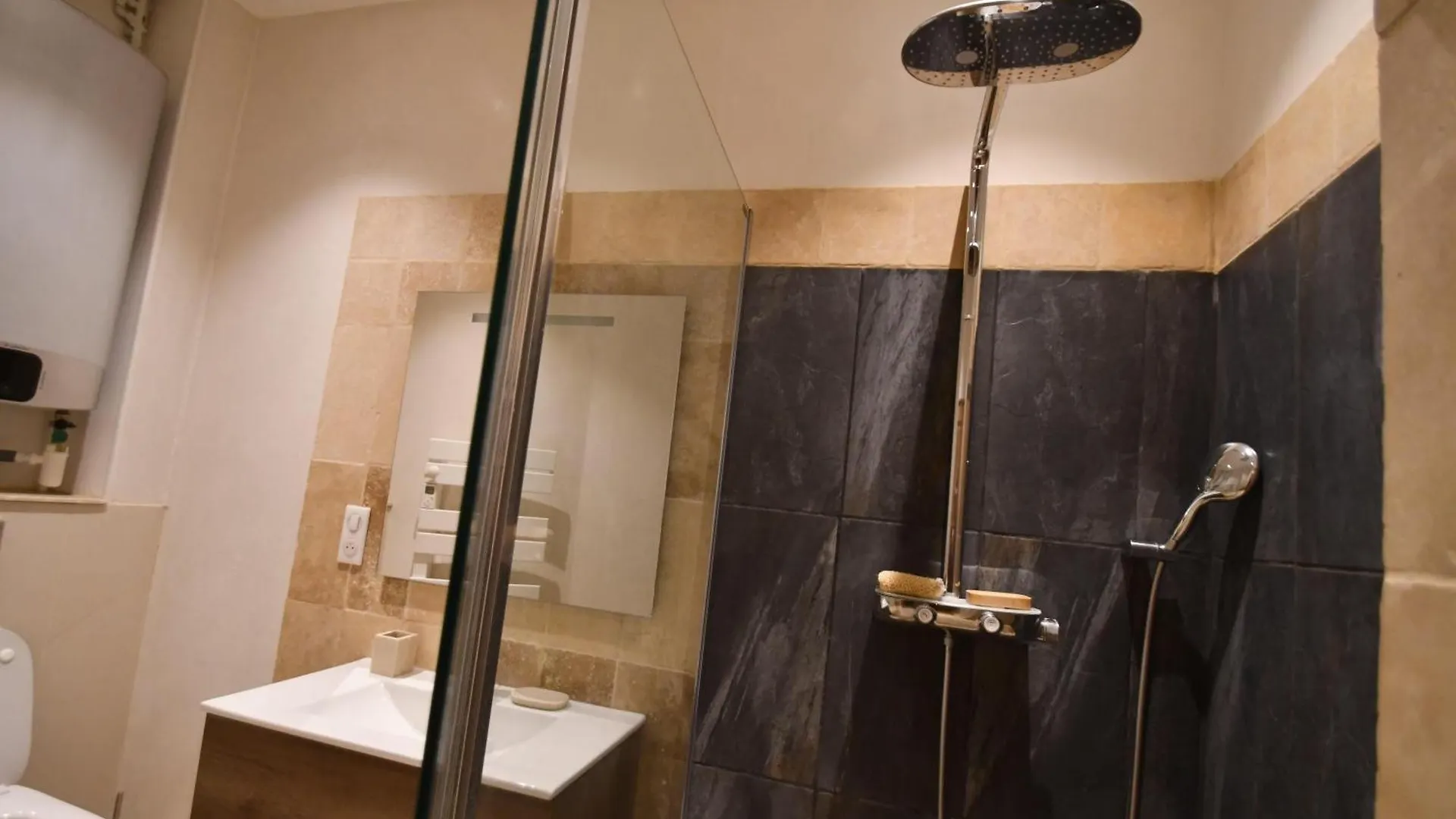 Апартаменты Elegant Toulousain - Central - Metro - Standing Тулуза Франция